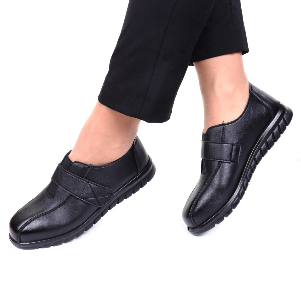 Pantofi piele ecologica sara