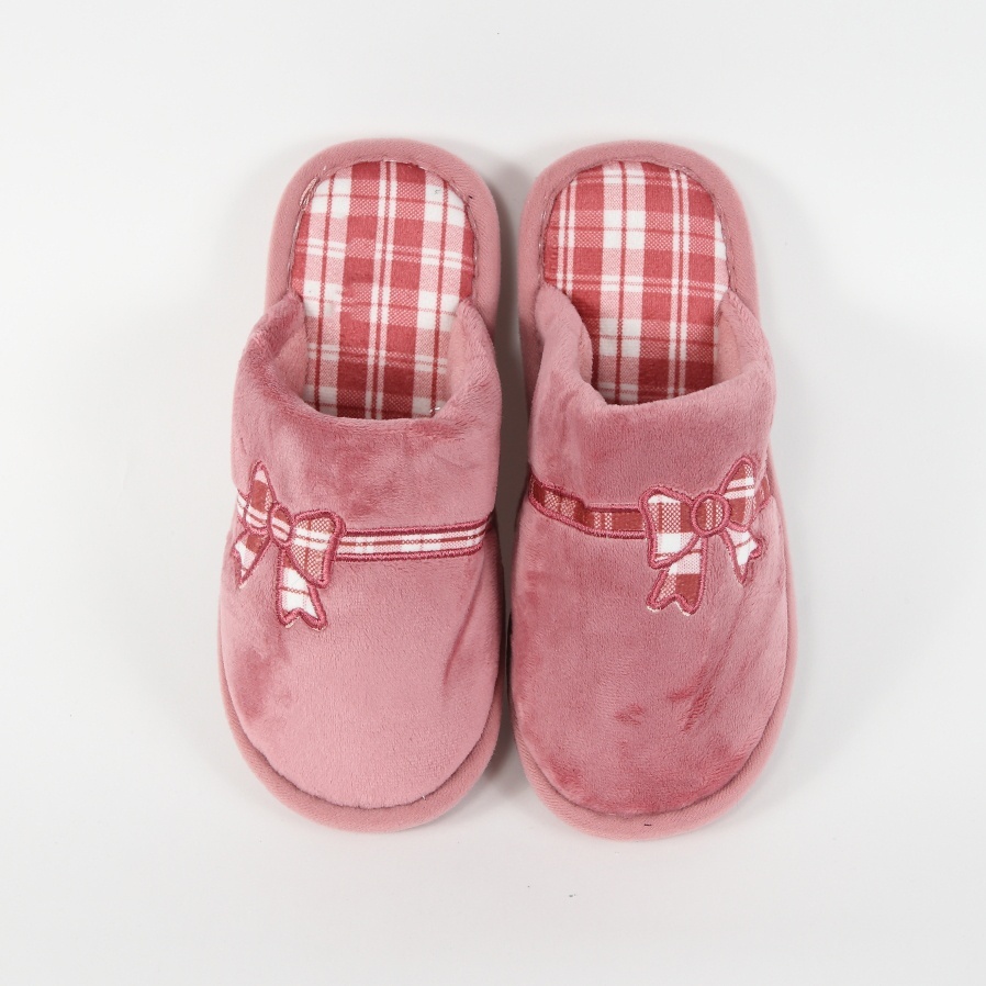 Papuci roz de casa Erysa