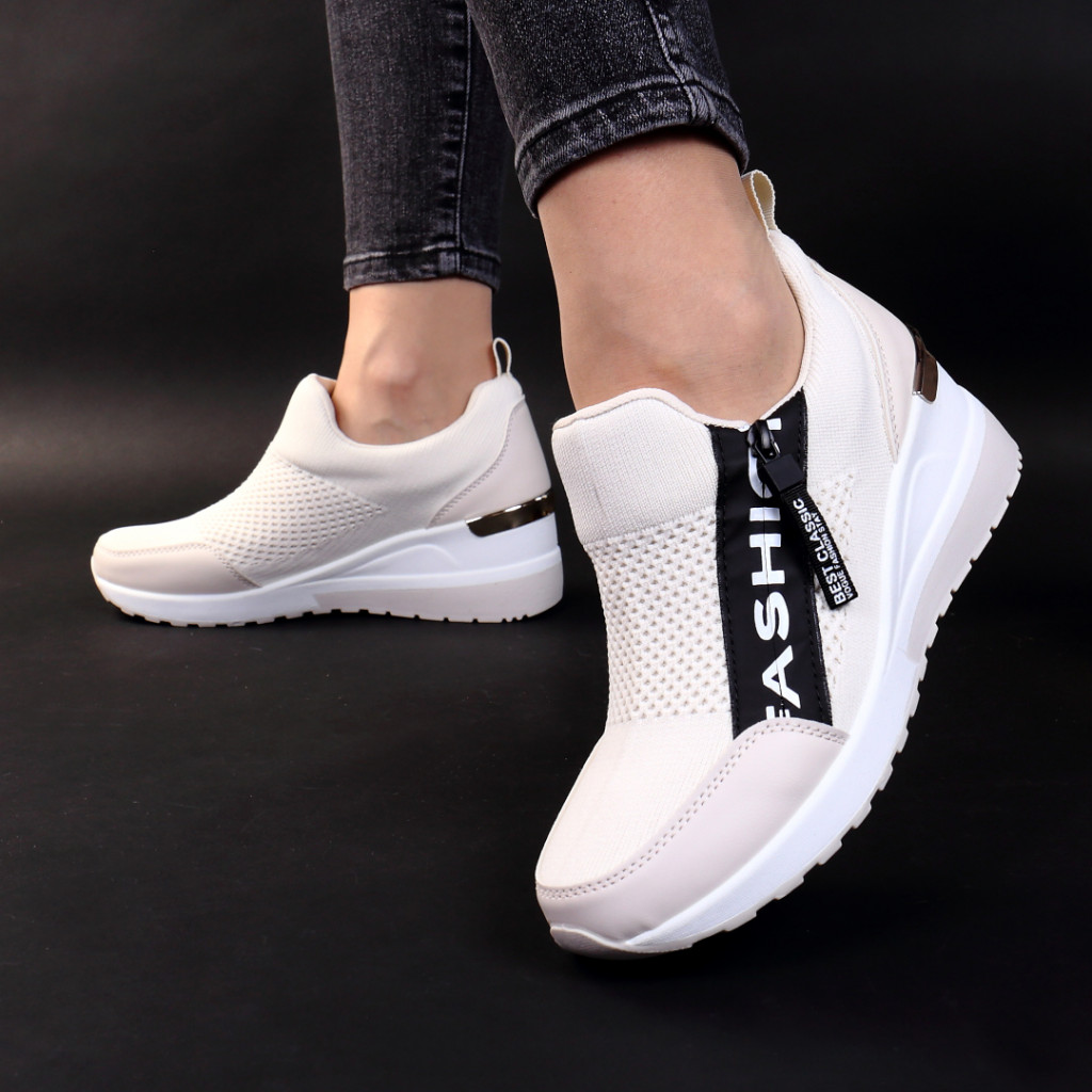Adidași cu platforma bej karema