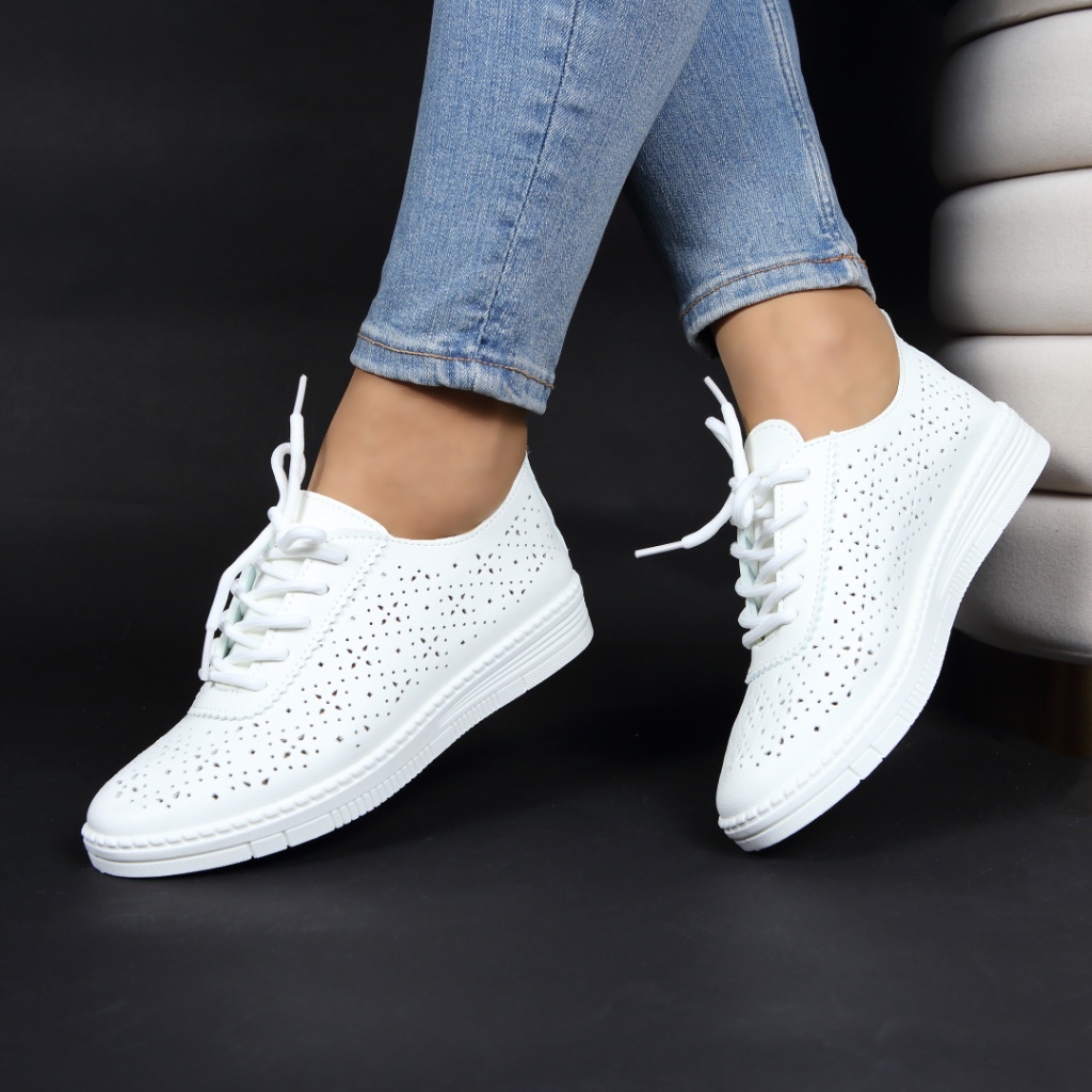 Pantofi albi perforati Turina