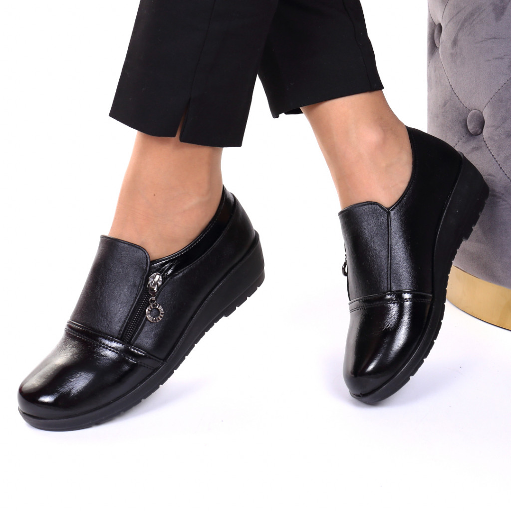 Pantofi cu platforma mahima