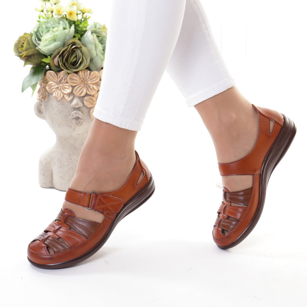 Pantofi maro piele ecologica Florena