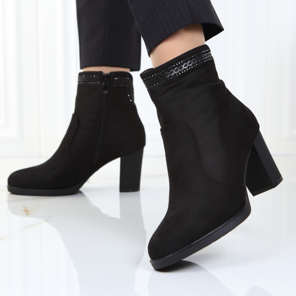 Botine negre Giuliana