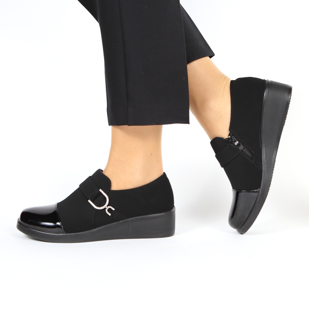 Pantofi negri eleganti Jalama