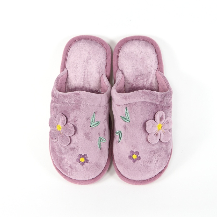 Papuci mov de casa Esera