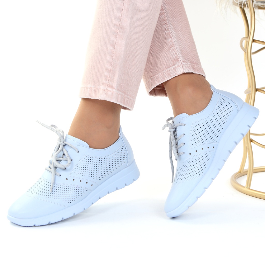 Pantofi blue perforati Keilani
