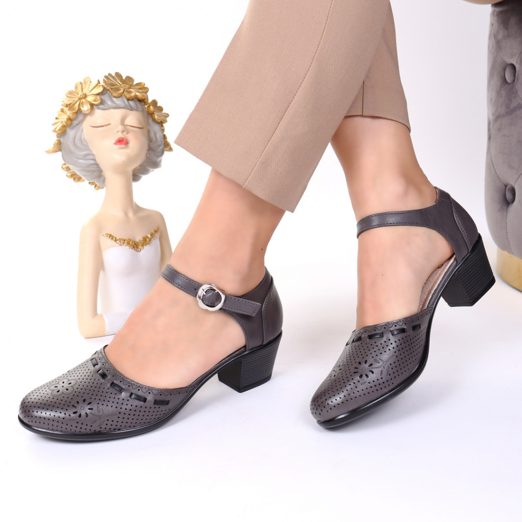Pantofi gri cu toc mic claudia