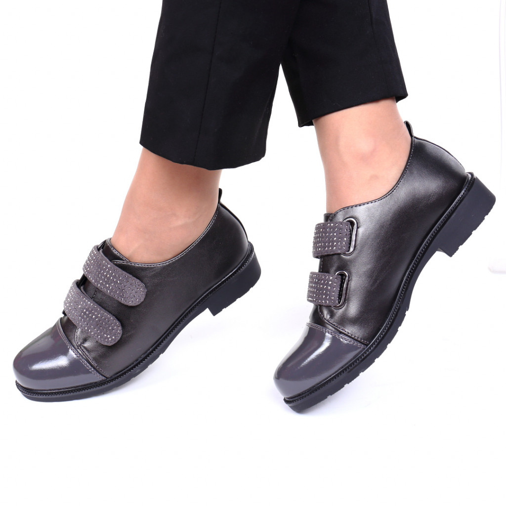 Pantofi piele ecologica gri Penelope