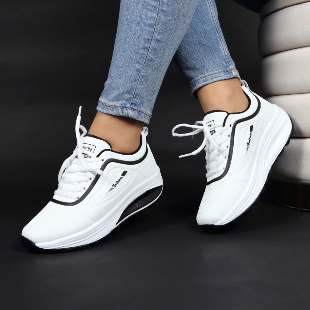 Adidasi piele ecologica alb cu negru Cintia