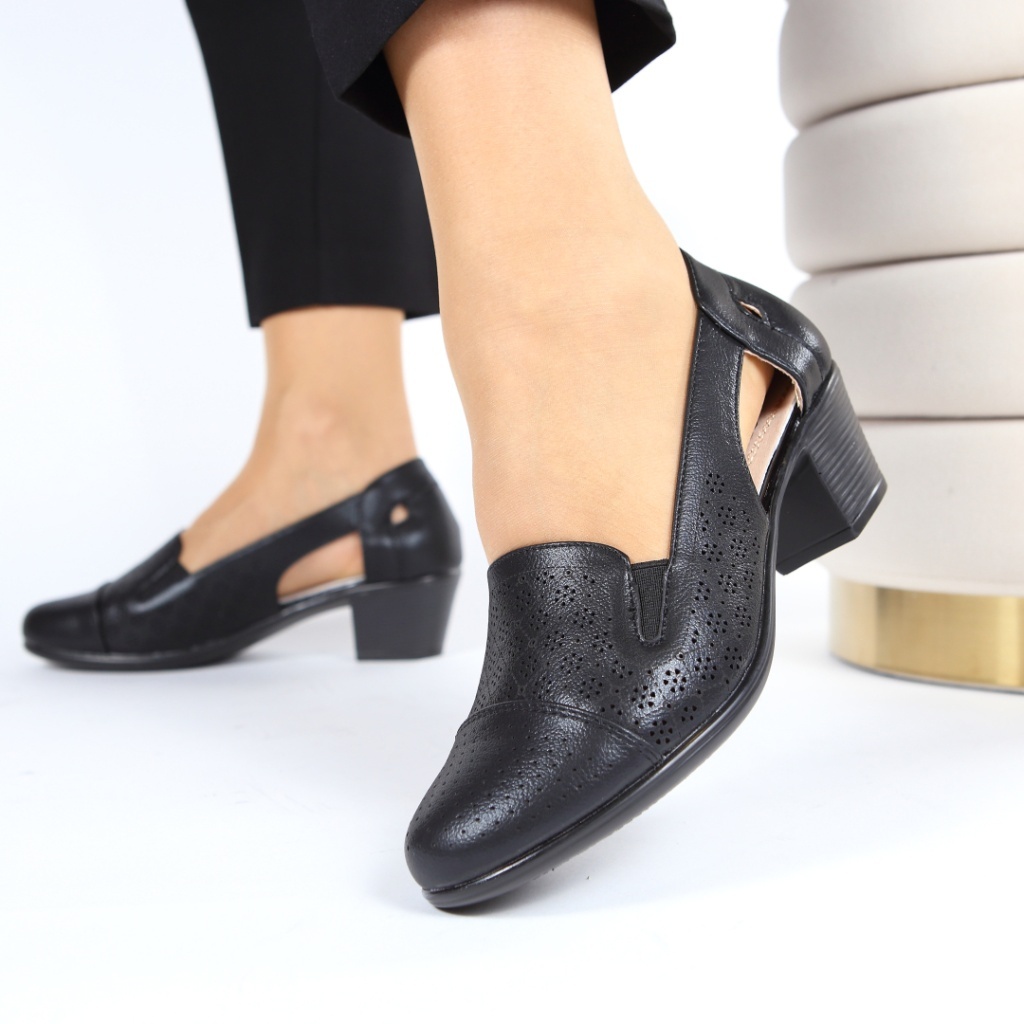Pantofi negri eleganti Kalena