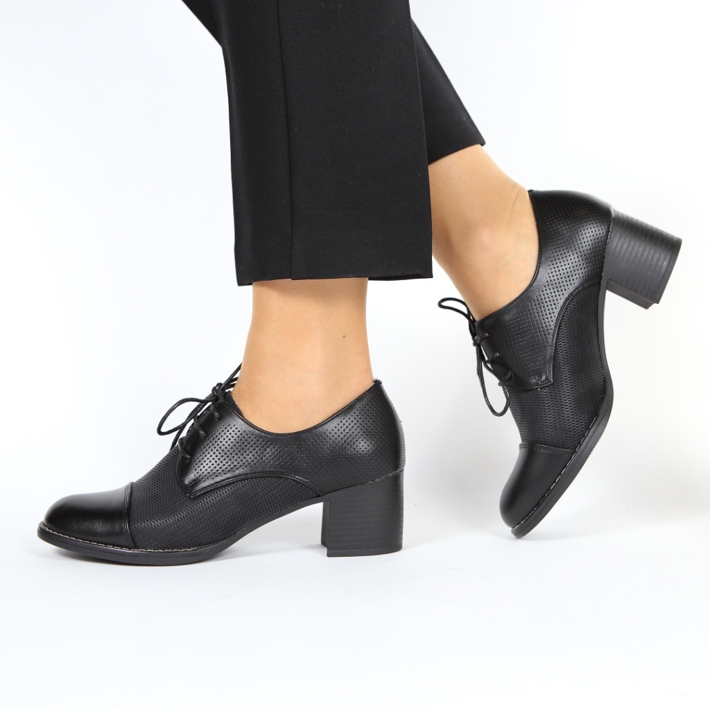 Pantofi negri eleganti Sirana