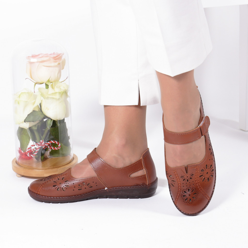 PANTOFI RAZINA BROWN