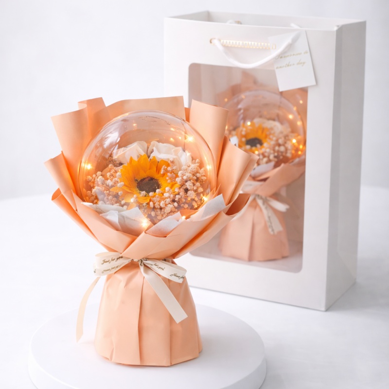 Buchet cu flori parfumate din săpun, cu lumini LED în sferă, cadou în…