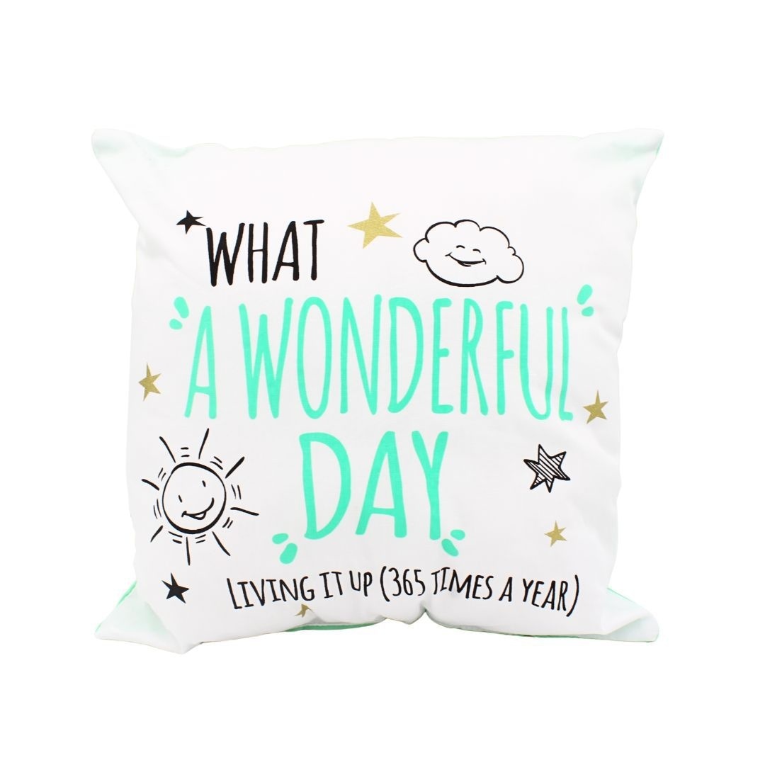 Pernă personalizată cu mesaj, Nekupto - "What a Wonderful Day", 30x30 cm, bumbac