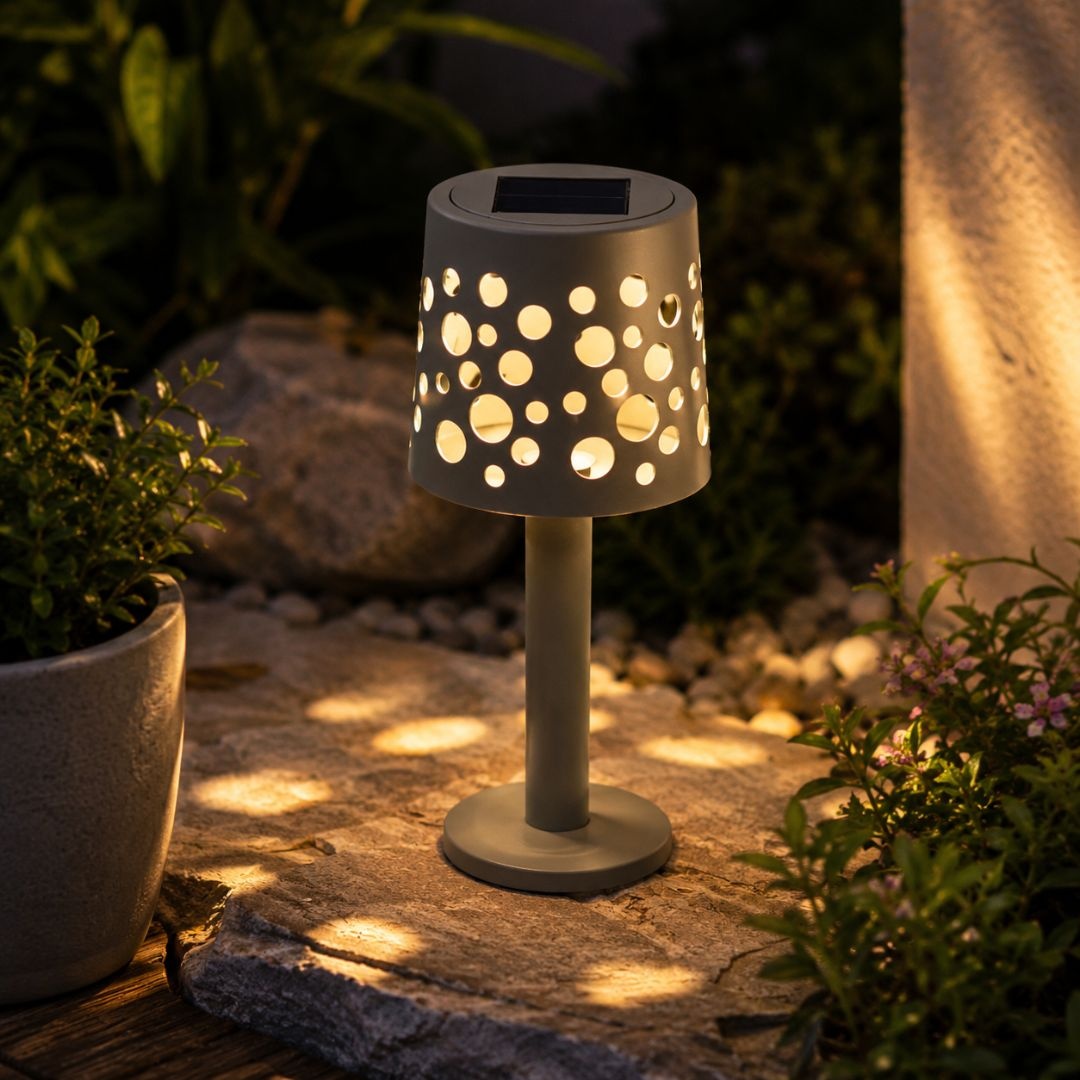 Lampă solară cu LED, H&S Collection, pentru grădină, terasă și exterior, culoare verde kaki