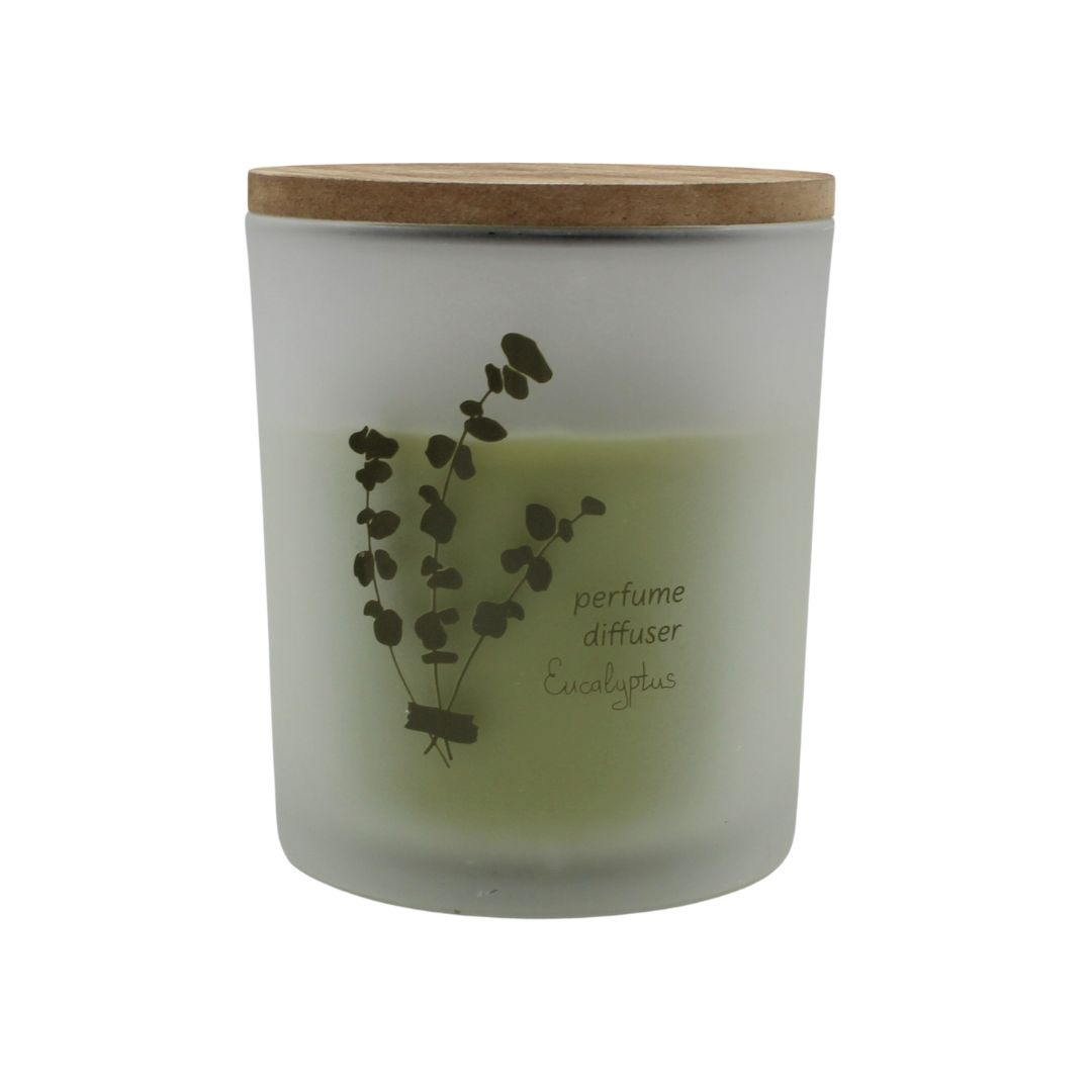 Lumânare parfumată în pahar aromă eucalipt