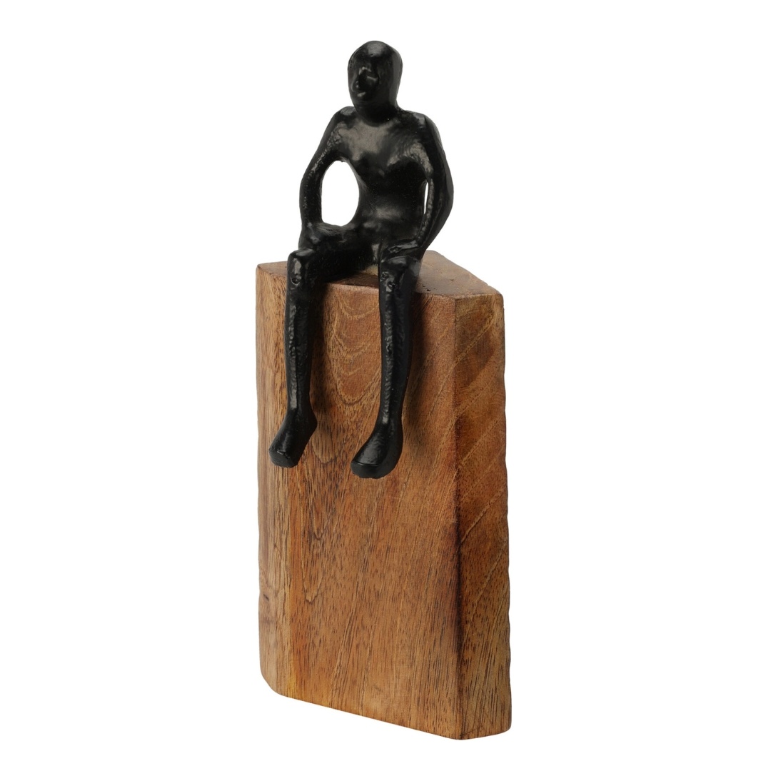 Statuetă decorativă pe lemn, siluetă abstractă în negru, moment de relaxare, 23 cm