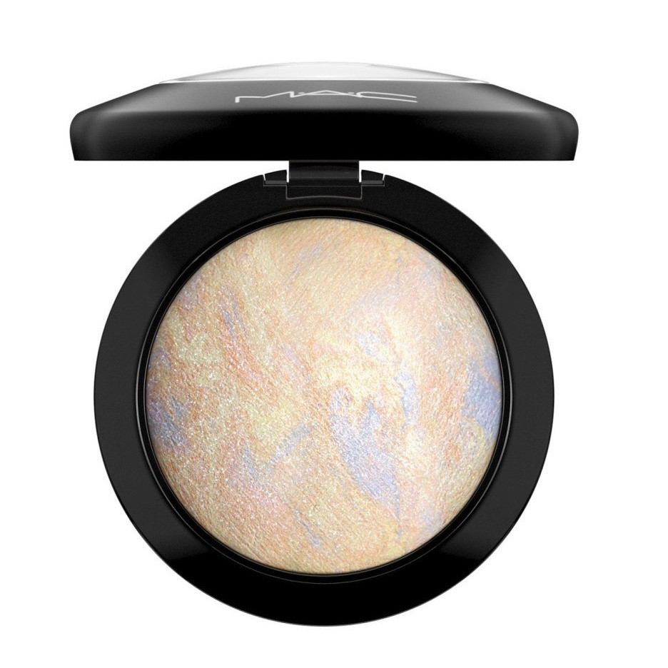 Fard de obraz MAC Mineralize Skinfinish (Concentratie: Blush, Gramaj: 10 g, Culoare produse: Lightscapade)