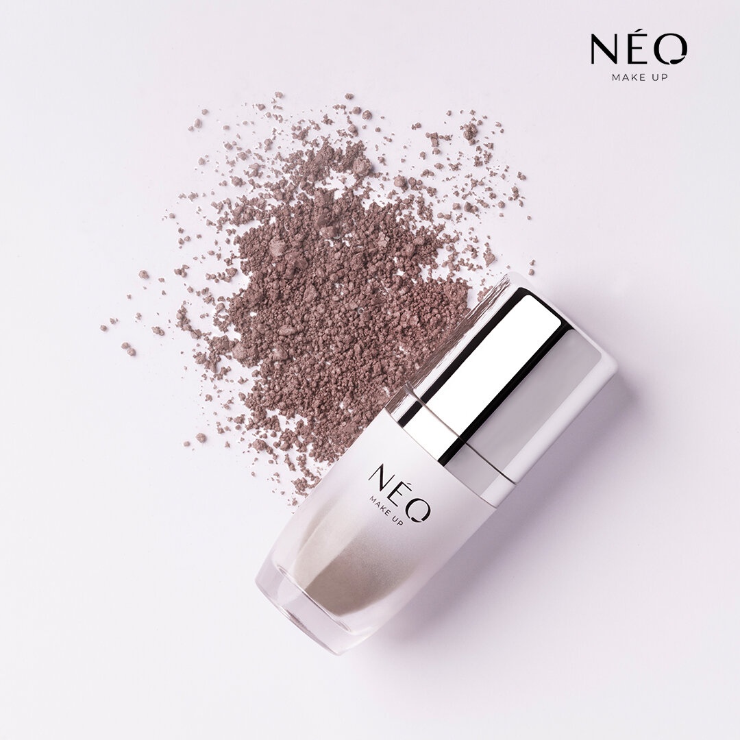 Hiris.ro Fard de pleoape pulbere satinat Intense Serum Loose Neo Make Up, 3 g (Culoare produse: 04 Soft Hazel)