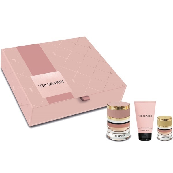 Trussardi Set Feminine Apa de Parfum 30 ml + Lotiune de corp 30 ml + Apa de Parfum 7 ml, Femei