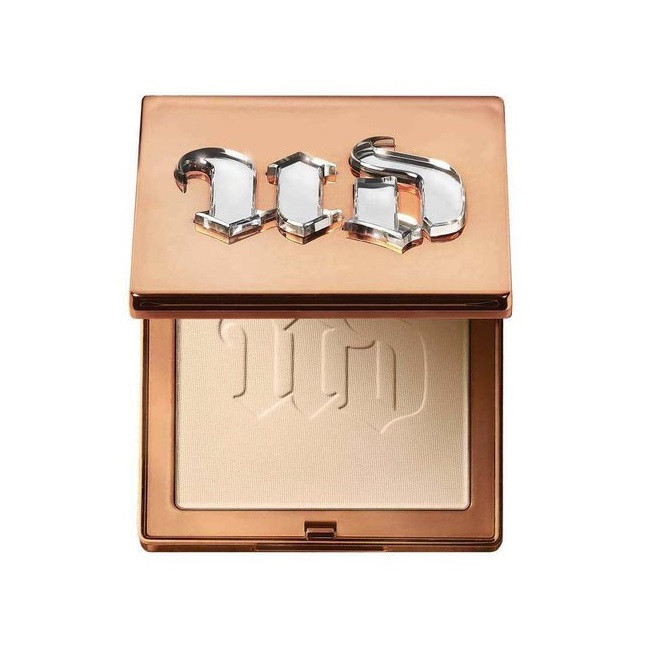 Fond de ten compact Urban Decay Stay Naked (Concentratie: Fond de ten, Gramaj: 6 g, Nuanta fond de t