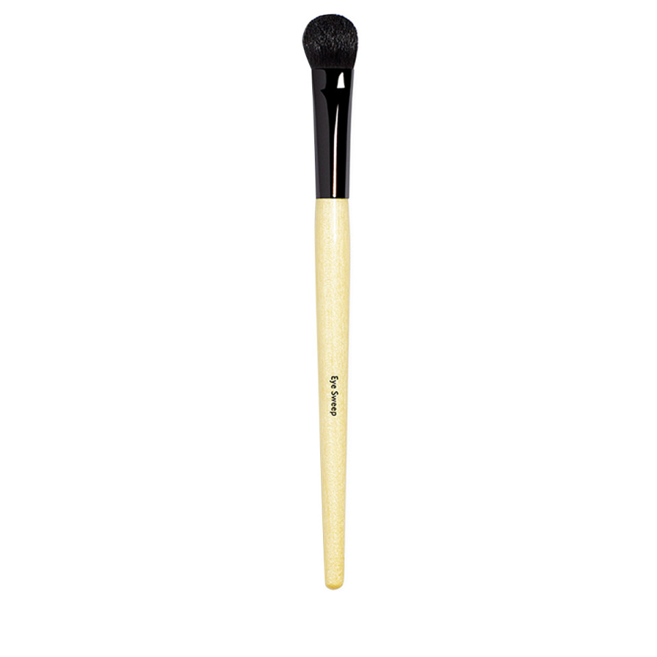 Pensula ochi Sweep , Bobbi Brown (Concentratie: Pensula)