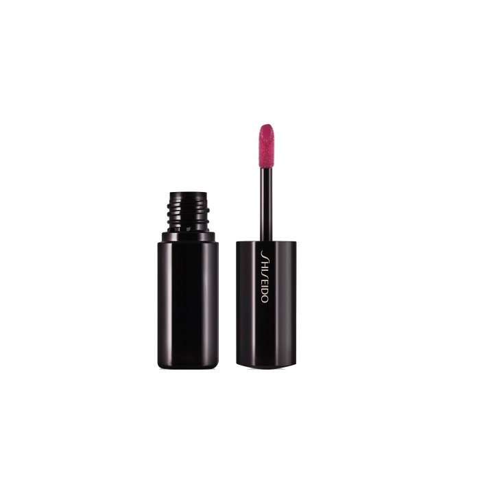 Ruj de buze lichid Shiseido Lacquer Rouge Lipgloss (Gramaj: 6 ml, Nuanta Ruj: VI324 Indiscret)