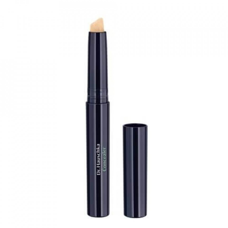 Corector compact Dr Hauschka (Gramaj: 2.5 ml, CULOARE: 001 Pine)