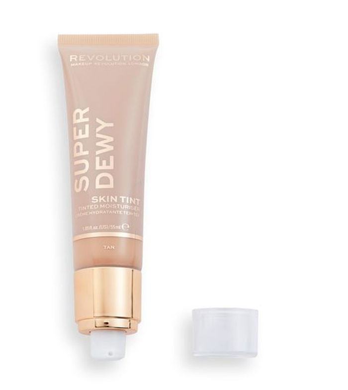 Crema colorata Makeup Revolution Super Dewy (Concentratie: Crema pentru fata, CULOARE: Tan, Gramaj: 