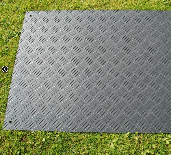 Podea evenimente PARTYFLOOR - din HDPE, 6mm grosime - 80x120 cm - culoare negru - protectie gazon