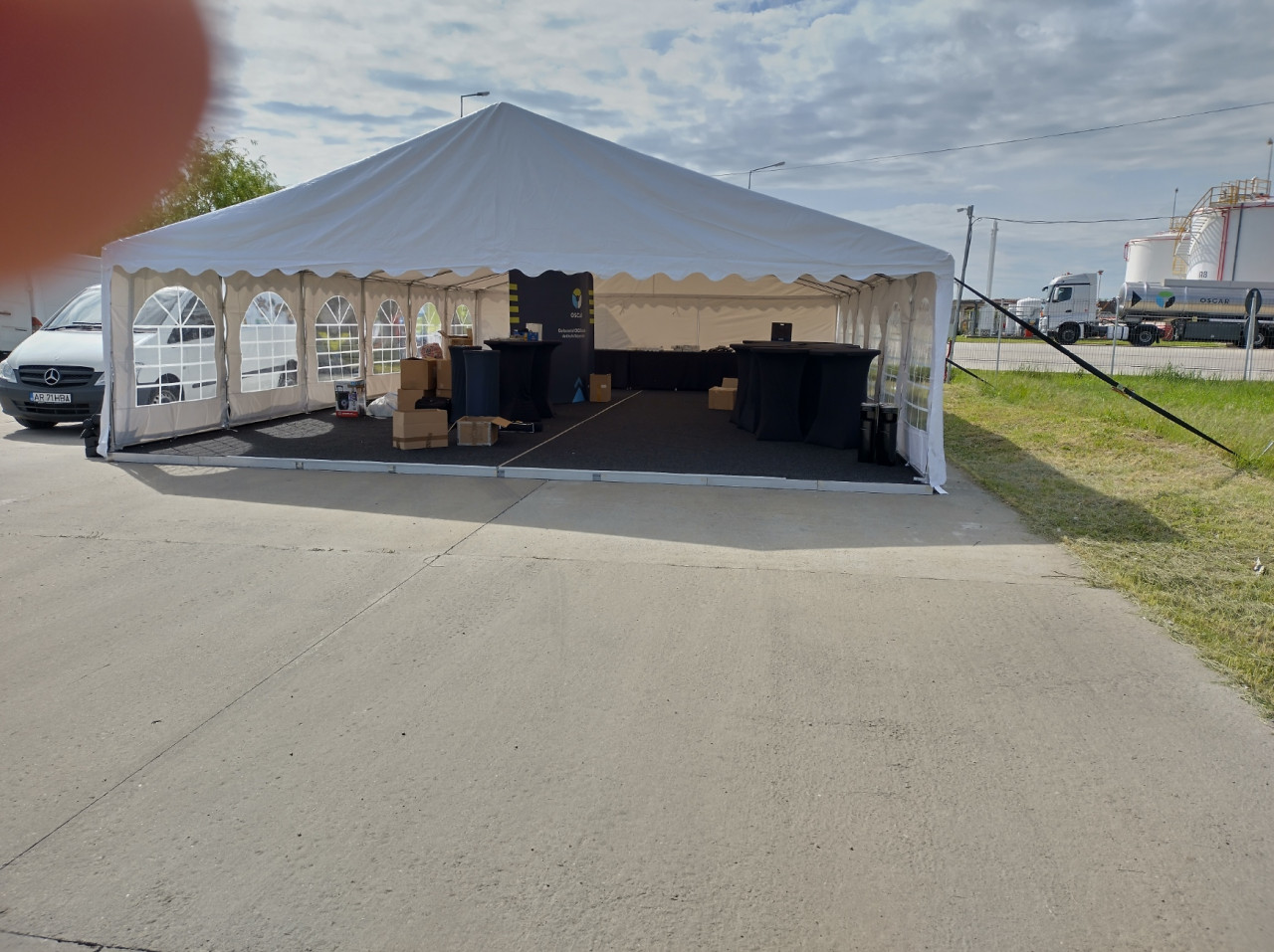 Pavilion - cort demontabil MARQUUE 8x12m - culoare alb PVC 750g - cadru de sustinere, certificat ignifug