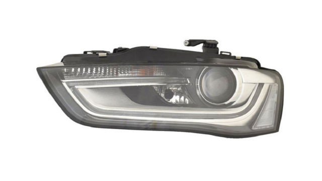 Peça - Farol Direito Audi A4 12-14