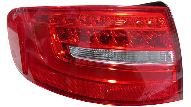 Peça - Farolim Direito Audi A4 Avant Led 12-14