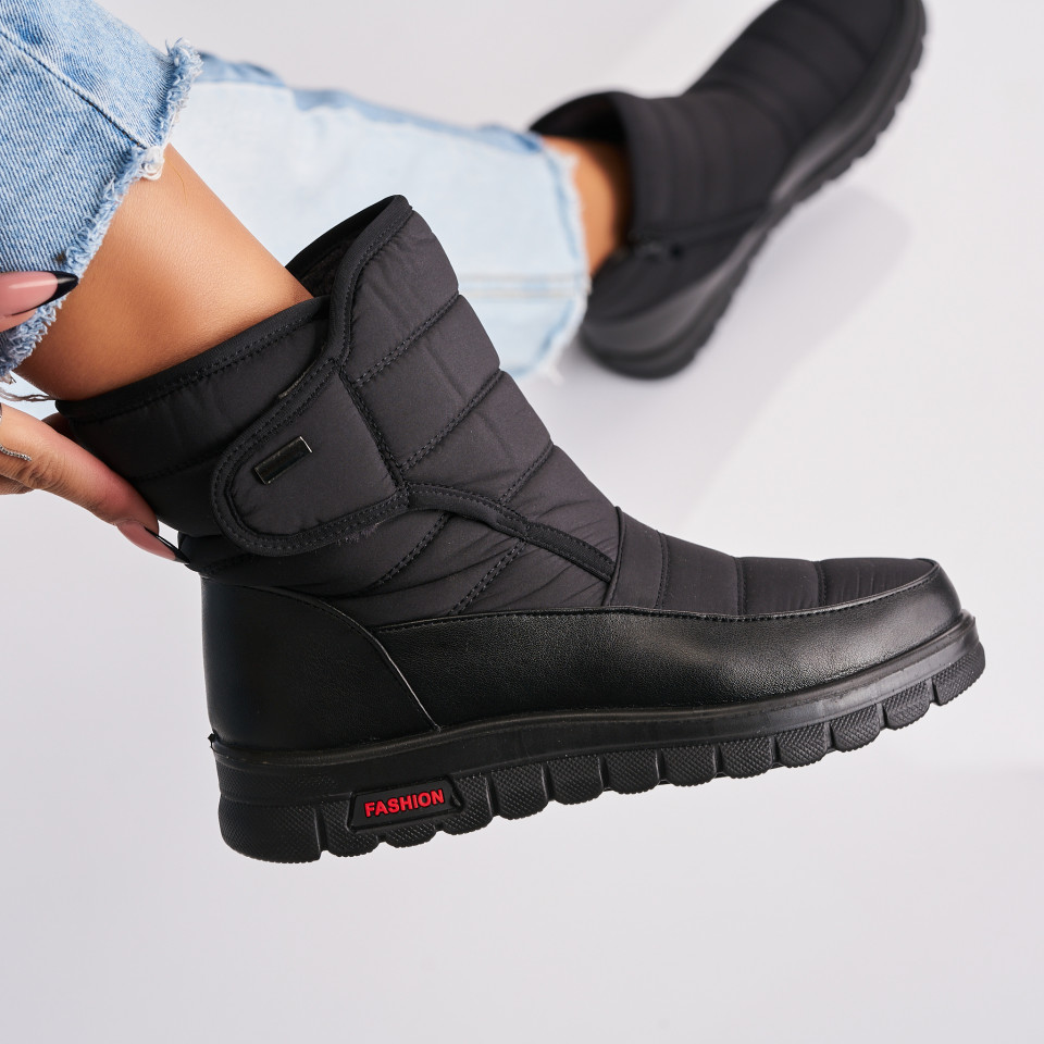 Poze Cizme Dama Imblanite Negre din Fas Jacinta