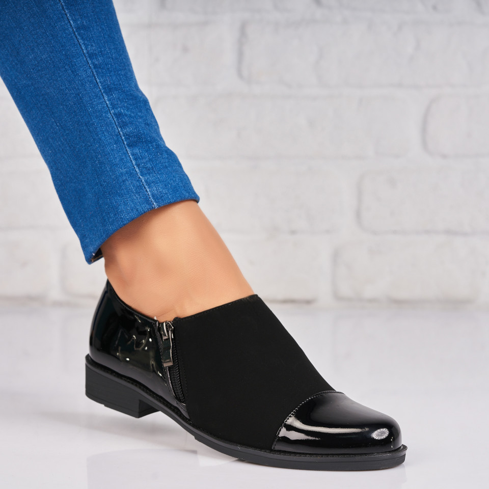 Pantofi dama casual Negri din Piele Ecologica Lacuita Yvonne2 Pantofi dama casual Negri din Piele Ecologica Lacuita Yvonne2
