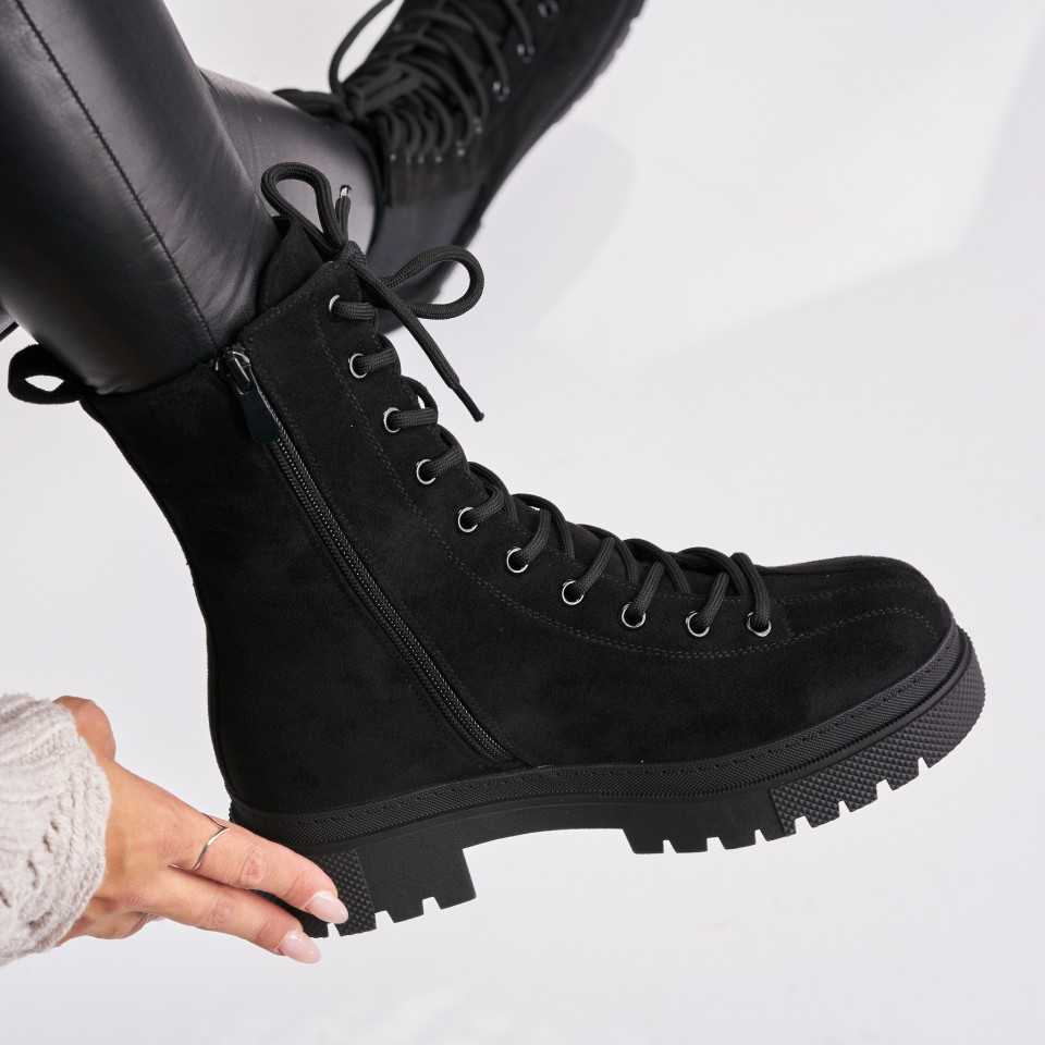 Poze Ghete Dama Imblanite Negre din Piele Ecologica Intoarsa Adilee