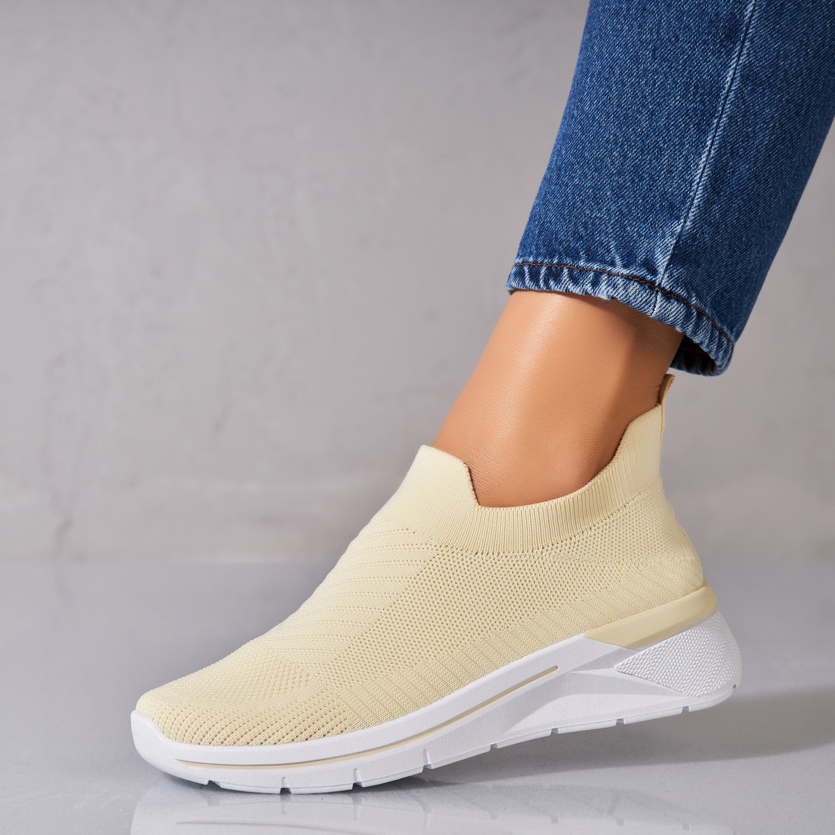 Poze Adidași damă Textil Bej Sofya