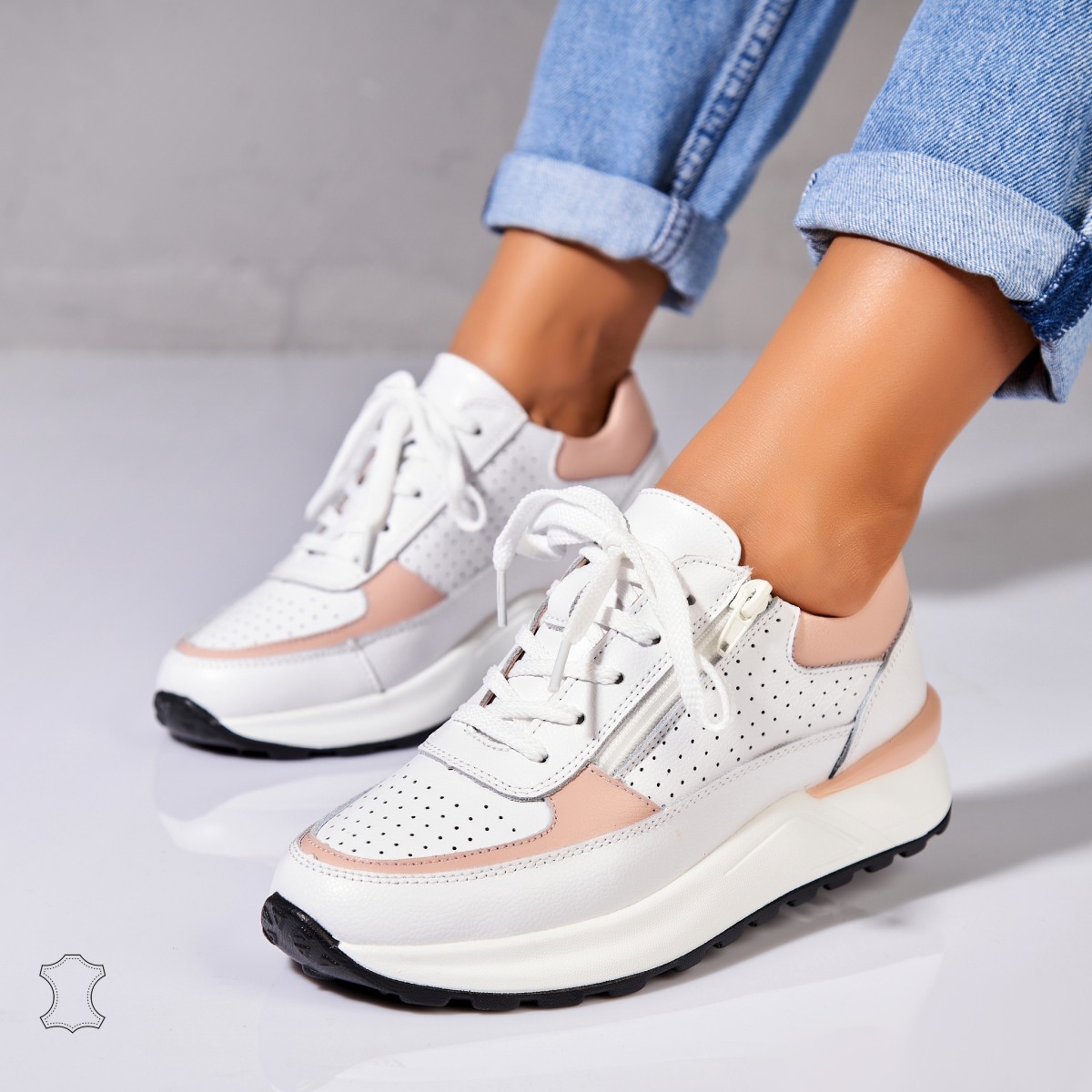 Poze Adidasi Piele Naturala Roz Andrea