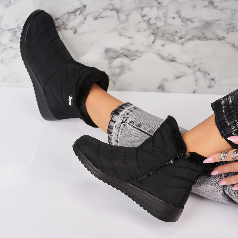 Poze Cizme Dama Imblanite Negre din Fas Adora
