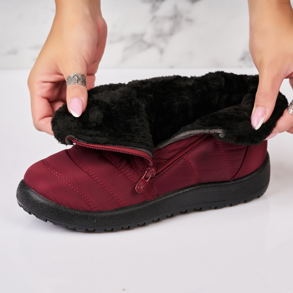 Poze Cizme Dama Imblanite Rosii din Fas Prym