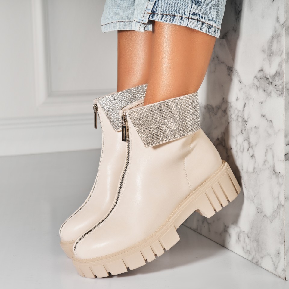 Poze Ghete Dama Imblanite Bej din Piele Ecologica Keza