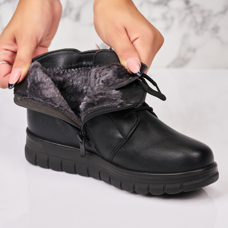 Poze Ghete Dama Imblanite Negre din Piele Ecologica Habsa