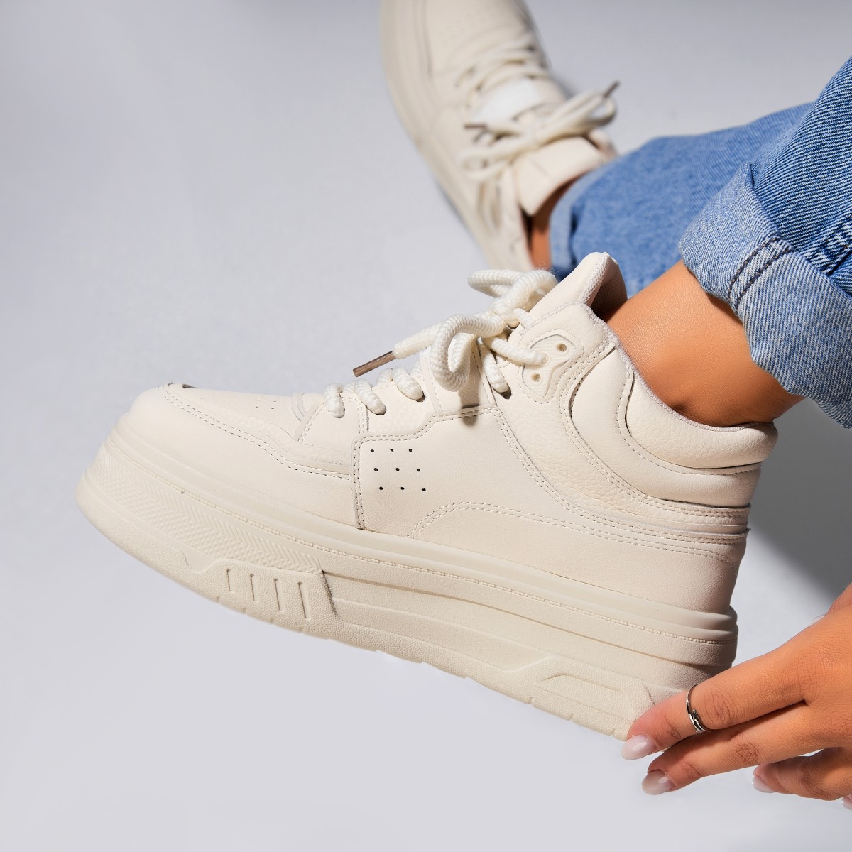 Poze Sneakersi dama Piele Ecologica Crem Jazai