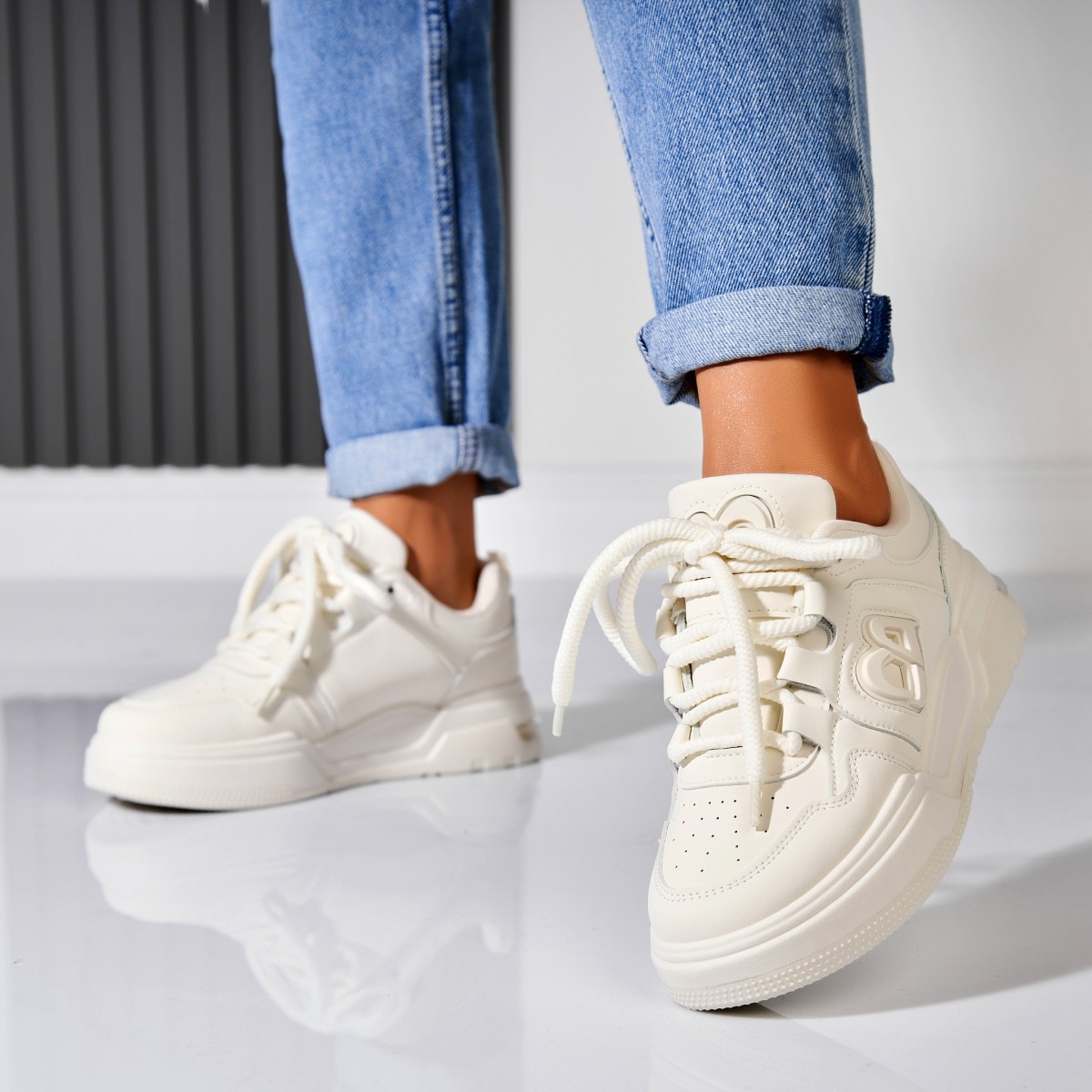 Poze Adidași damă Piele Ecologica Bej Veida