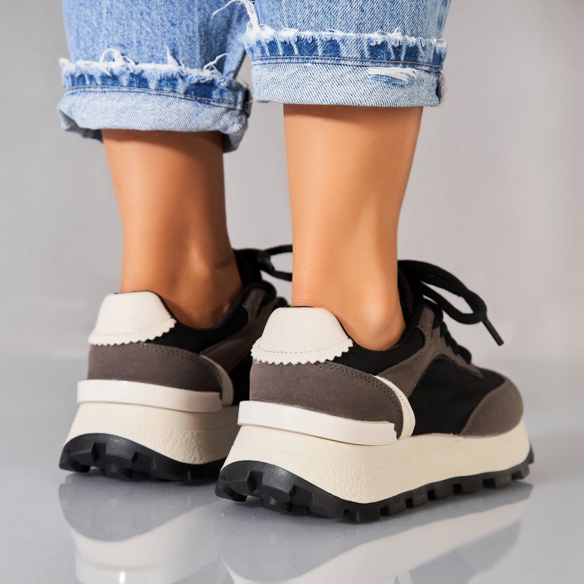 Poze Adidași damă Piele Ecologica Intoarsa Gri Cairi