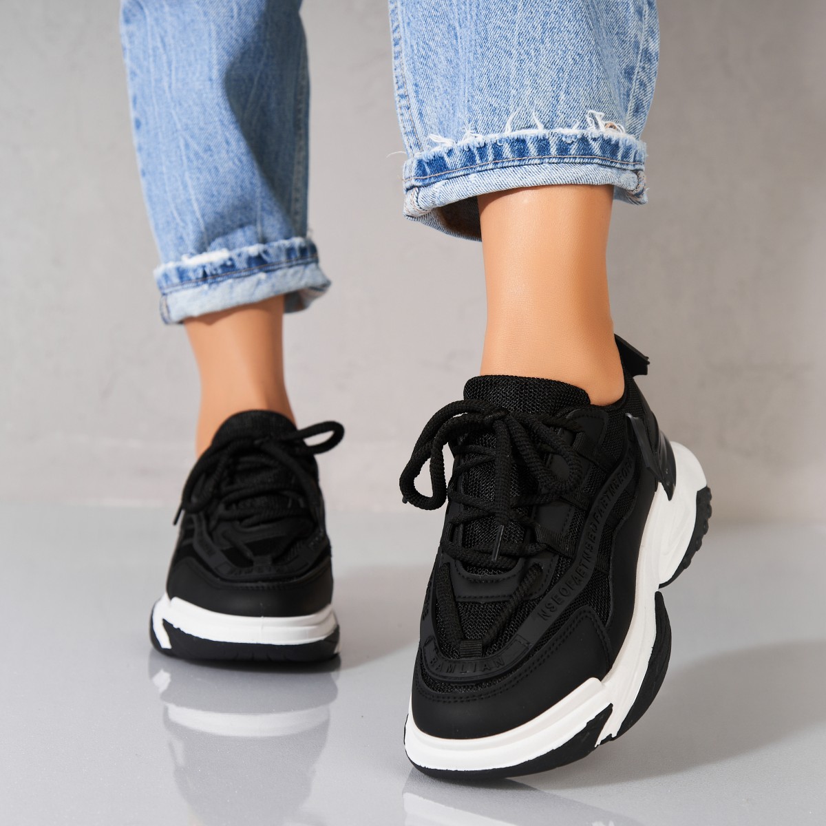 Poze Adidași damă Piele Ecologica Negru Lakyn