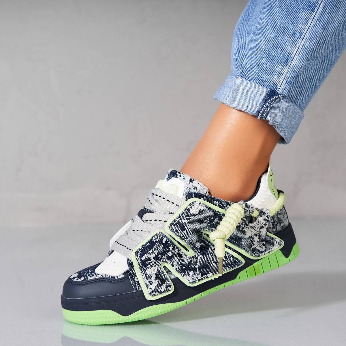 Poze Adidași damă Piele Ecologica Verde Autry