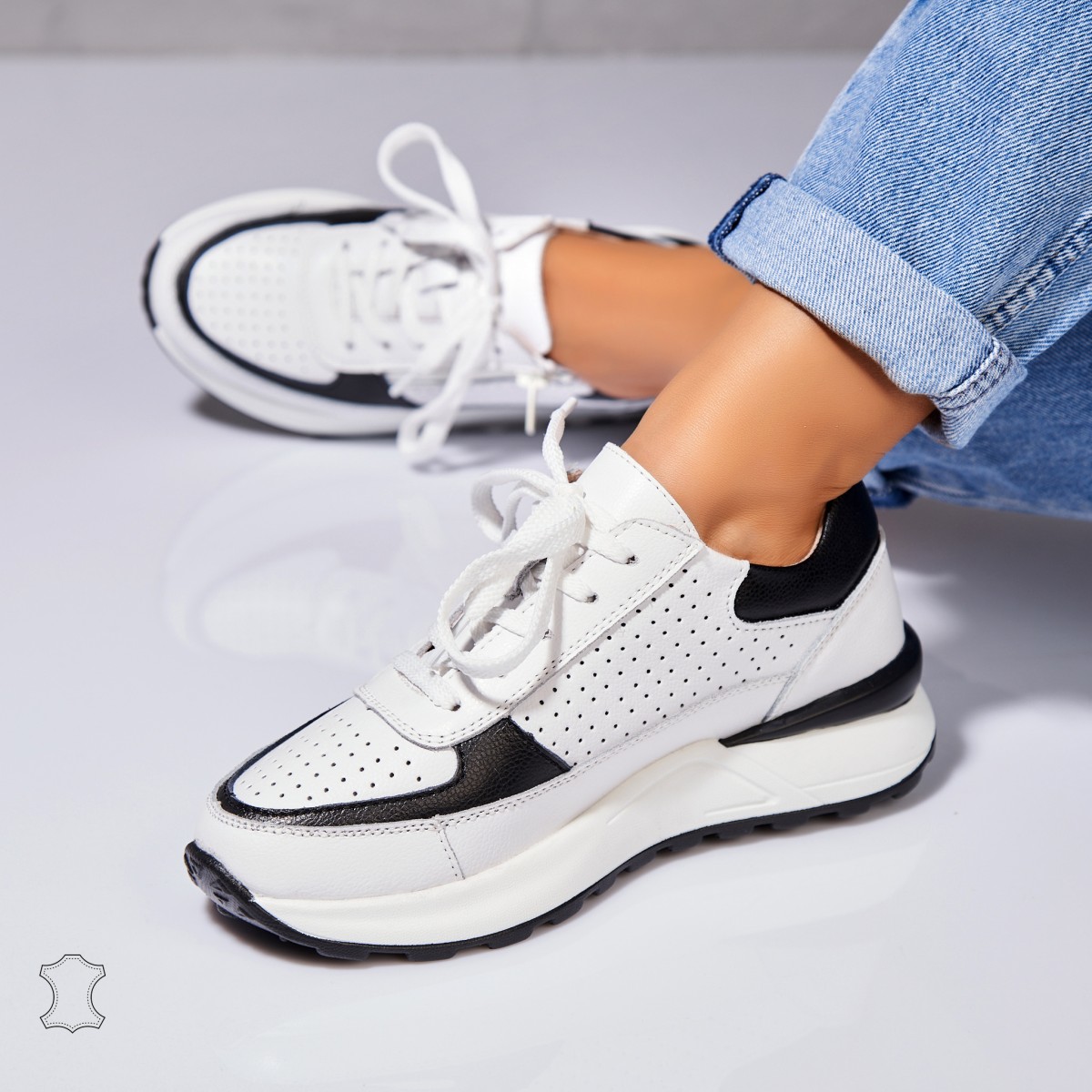 Poze Adidasi Piele Naturala Negri Andrea