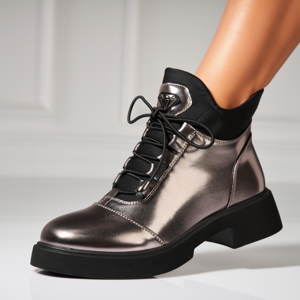 Poze Ghete Dama Imblanite Gri din Piele Ecologica Anella4