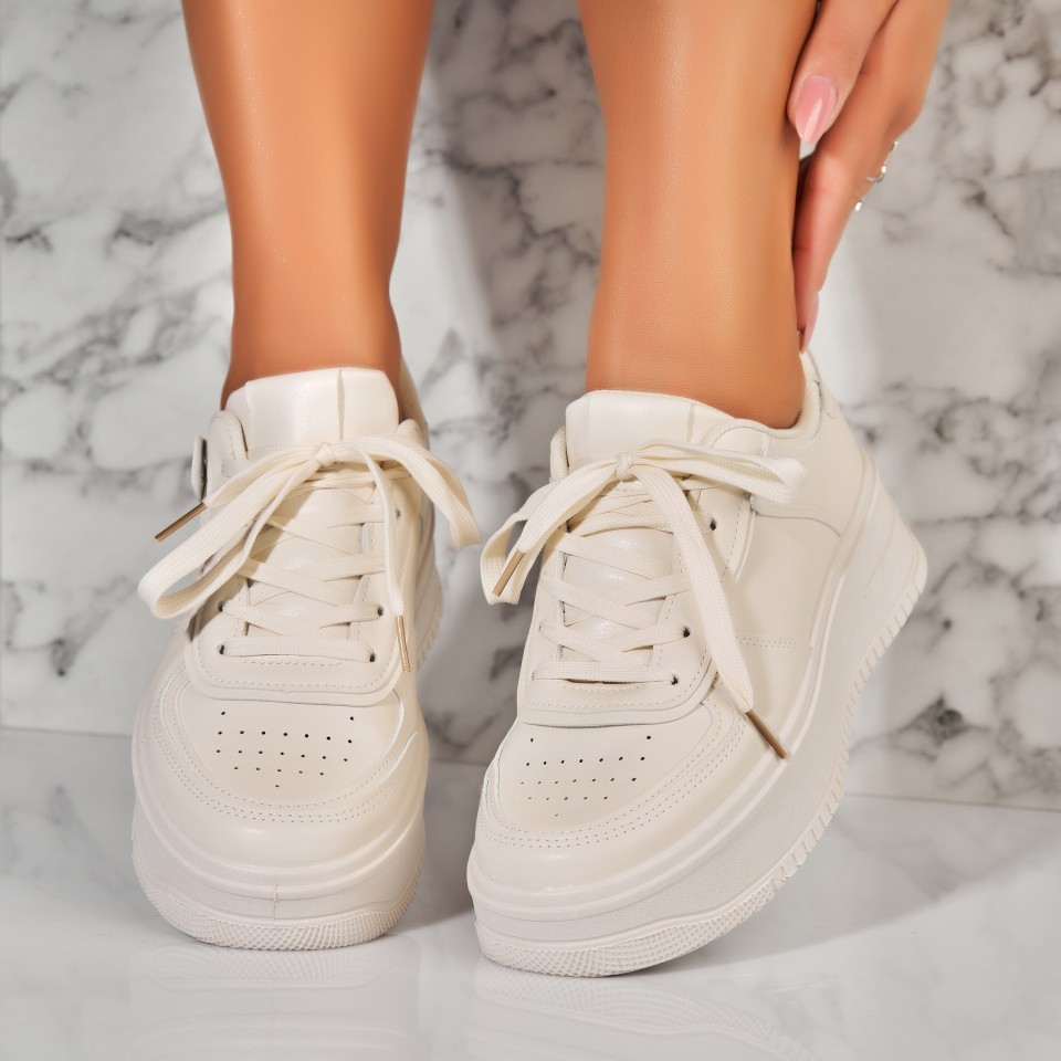 Poze Adidasi Dama Bej din Piele Ecologica Caleya